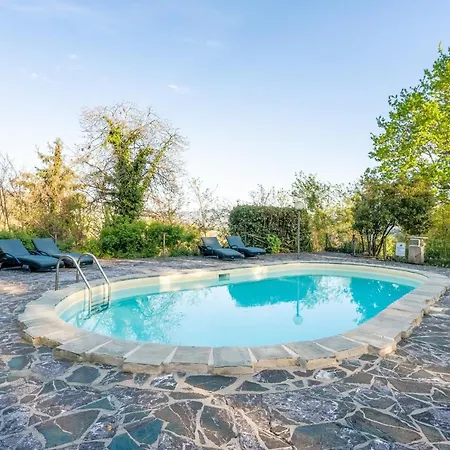 Apartment Tuscanskye - Sofia With Private Swimming Pool And Garden *