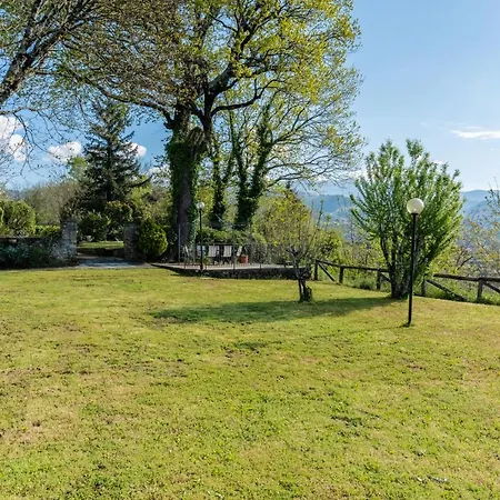 Apartment Tuscanskye - Sofia With Private Swimming Pool And Garden *
