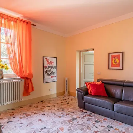 Apartment Tuscanskye - Sofia With Private Swimming Pool And Garden Barga